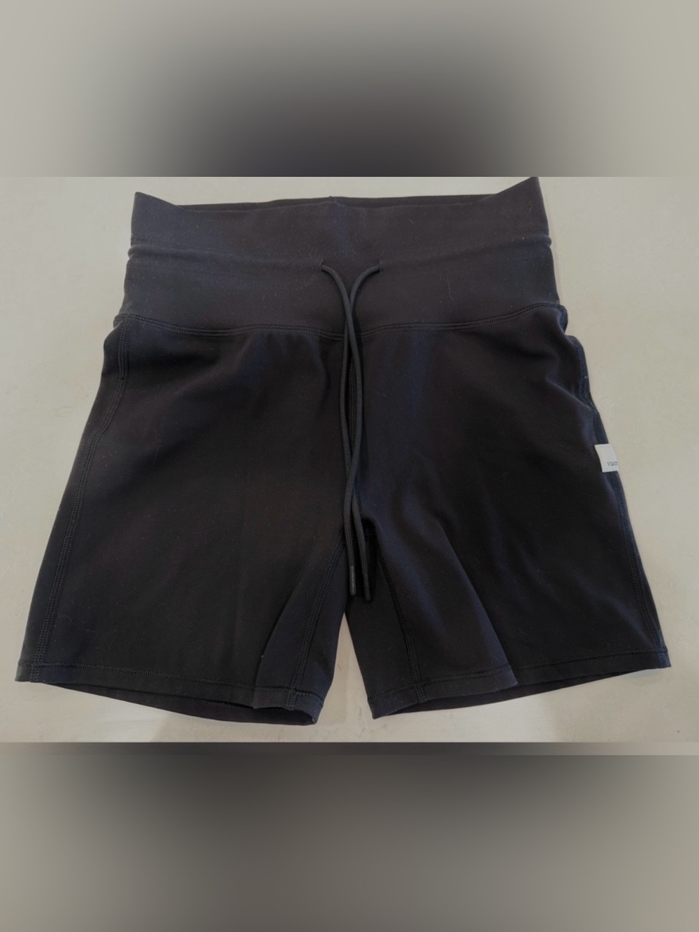 Vuori Black Women's Bike Shorts